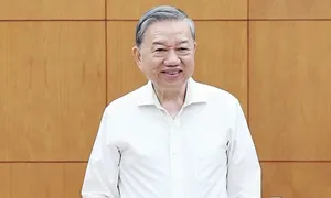 Tổng Bí thư: Tinh gọn bộ máy đòi hỏi sự hy sinh của cán bộ, đảng viên Tổng Bí thư: Tinh gọn bộ máy đòi hỏi sự hy sinh của cán bộ, đảng viên